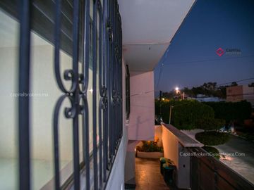 Casa en VENTA Remodelada a 7 min de Plaza Patria, Lomas de Atemajac