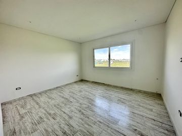 Casa en venta Barrio San Simon Canning