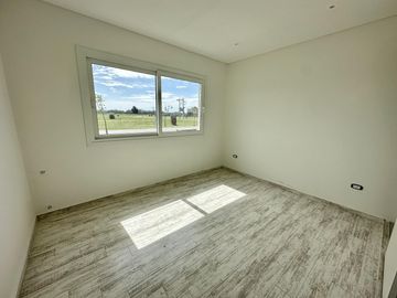 Casa en venta Barrio San Simon Canning