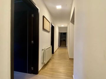 4 Dormitorios - 1 Planta - Calef.Centr - 450Mts2 Cubiertos