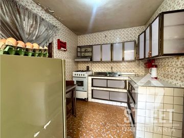 CASA EN VENTA EN CIUDAD JARDN POR EL HOTEL SAN MARTN