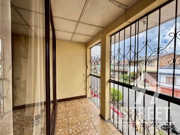 CASA EN VENTA EN CIUDAD JARDN POR EL HOTEL SAN MARTN