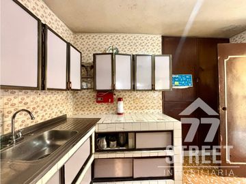CASA EN VENTA EN CIUDAD JARDN POR EL HOTEL SAN MARTN