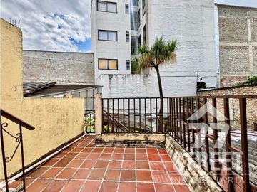 CASA EN VENTA EN CIUDAD JARDN POR EL HOTEL SAN MARTN