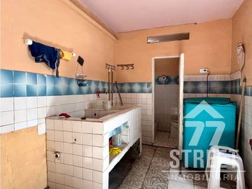 CASA EN VENTA EN CIUDAD JARDN POR EL HOTEL SAN MARTN