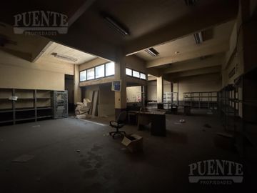 Edificio Comercial en Valentin Alsina