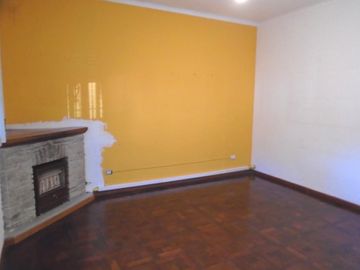 VENTA CASA 4 AMBIENTES EN OLIVOS