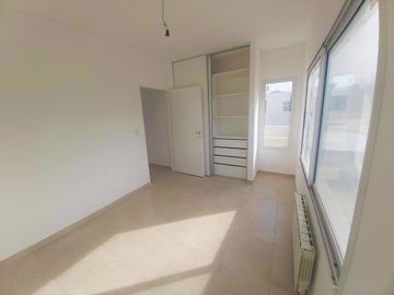 Casa en venta en Pilar del Este - Casas del Este