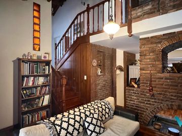 Casa en Venta Castelar Norte Apto crédito 4 ambientes con parque