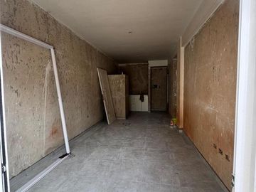 Departamento de 1 dormitorio con patio en venta,  La Plata