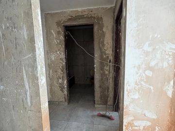 Departamento de 1 dormitorio con patio en venta,  La Plata