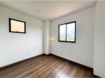 SE VENDE Y ARRIENDA ESPECTACULAR CASA EN CHIA VEREDA TIQUIZA