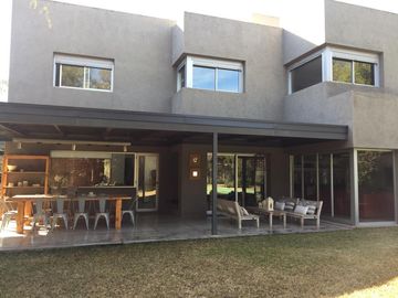 Casa - El Bosque