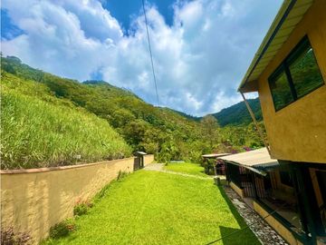 FINCA TURSTICA EN VENTA EN COCORNA ANTIOQUIA
