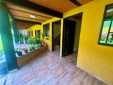 FINCA TURSTICA EN VENTA EN COCORNA ANTIOQUIA