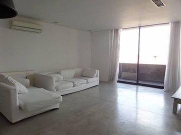 Dep de 2 ambientes con balcón, cochera y baulera. Muy Exclusivo. Martinez . San Isidro