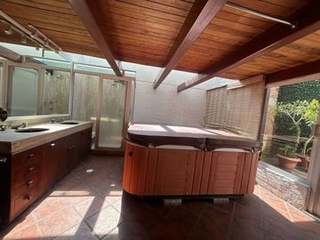 SAN JERÓNIMO, EXCELENTE CASA EN CONDOMINIO CON MÚLTIPLES ESPACIOS