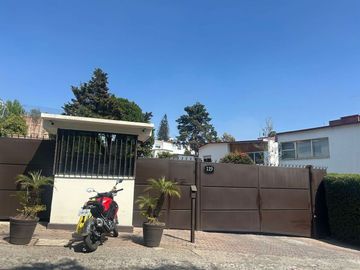SAN JERÓNIMO, EXCELENTE CASA EN CONDOMINIO CON MÚLTIPLES ESPACIOS
