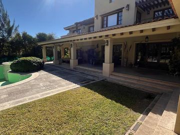 Casa en el Bosque Country Club