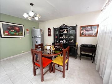 VENDO CASA BELÉN LA GLORIA, 116MTS, SEGUNDO PISO CON TERRAZA