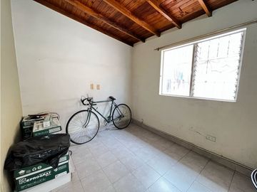 VENDO CASA BELÉN LA GLORIA, 116MTS, SEGUNDO PISO CON TERRAZA