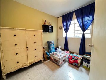 VENDO CASA BELÉN LA GLORIA, 116MTS, SEGUNDO PISO CON TERRAZA