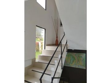 Se vende casa campestre en Alto de Palmas Vda La Manuela