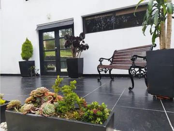 Se vende casa campestre en Alto de Palmas Vda La Manuela