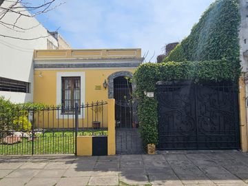 Casa en Castelar Sur