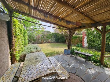 Casa en Castelar Sur