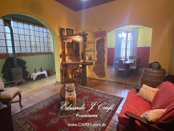 Casa en Castelar Sur