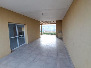 CASA DE DOS DORMITORIOS A ESTRENAR EN CAMPIÑAS DE PIÑERO