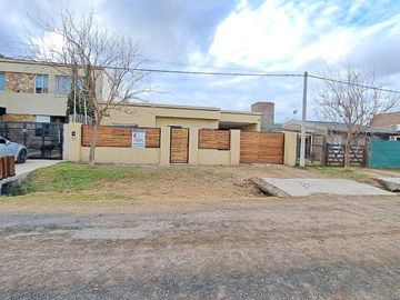 CASA DE DOS DORMITORIOS A ESTRENAR EN CAMPIÑAS DE PIÑERO