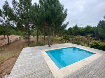 CASA, VENTA,  COSTA ESMERALDA, GOLF, LOTE AL 200, 5 AMBIENTES