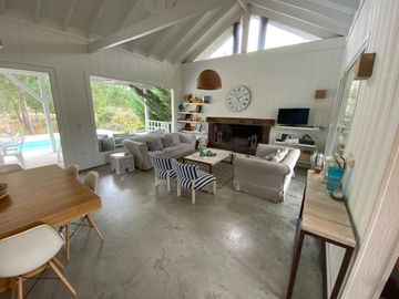 CASA, VENTA,  COSTA ESMERALDA, GOLF, LOTE AL 200, 5 AMBIENTES