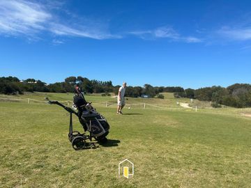 CASA, VENTA,  COSTA ESMERALDA, GOLF, LOTE AL 200, 5 AMBIENTES
