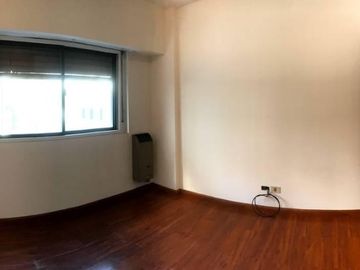 Departamento en venta - 1 Dormitorio 1 Baño - Cochera - 51Mts2 - Lomas de Zamora
