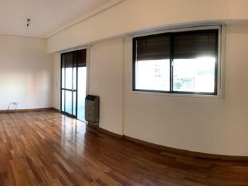 Departamento en venta - 1 Dormitorio 1 Baño - Cochera - 51Mts2 - Lomas de Zamora