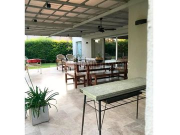 Casa - Ayres de Pilar