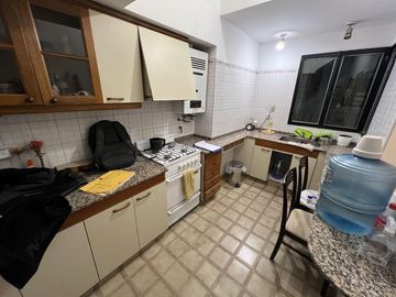 Venta - Casa - 2 Dormitorios - B° Nueva Cordoba