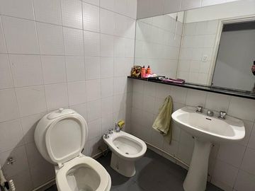 Venta - Casa - 2 Dormitorios - B° Nueva Cordoba
