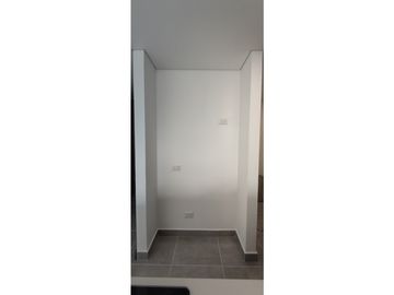 APARTAESTUDIO EN ARRIENDO SECTOR CIUDAD DEL RIO