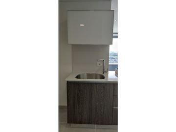 APARTAESTUDIO EN ARRIENDO SECTOR CIUDAD DEL RIO