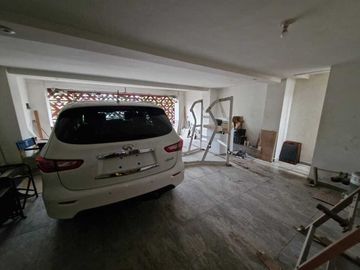 CASA EN VENTA SOBRE AV CASA BLANCA, SAN NICOLAS