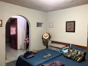 CASA EN VENTA, LOS ROBLES, APODACA