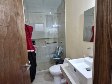 CASA EN VENTA PRIVADA MONTECARLO, SAN NICOLAS