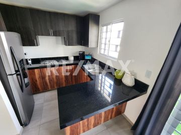 CASA EN VENTA, EN PRIVADAS DEL PACIFICO II, TIJUANA B.C.