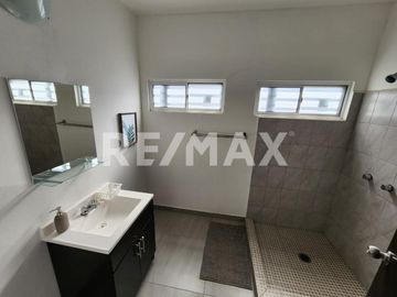 CASA EN VENTA, EN PRIVADAS DEL PACIFICO II, TIJUANA B.C.