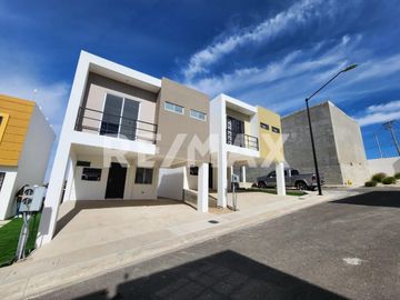 CASA EN VENTA, EN PRIVADAS DEL PACIFICO II, TIJUANA B.C.