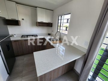 CASA EN VENTA, EN PRIVADAS DEL PACIFICO II, TIJUANA B.C.